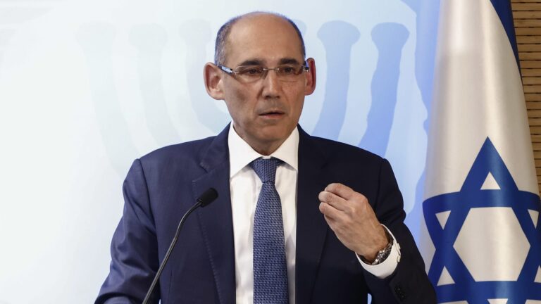 Israel's central bank chief pins hopes on peace as economic shock looms