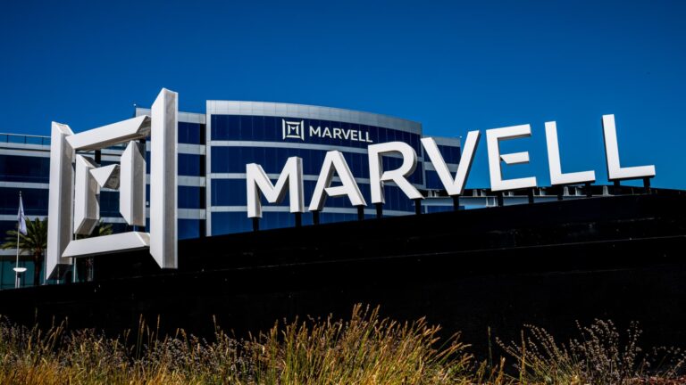 Marvell Gains Ground as Google Expands Custom AI Chip Strategy