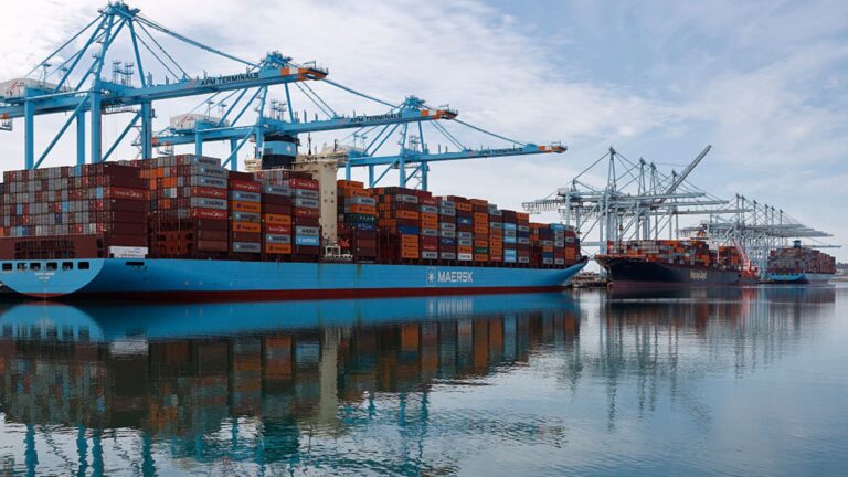 Retail Giants Await Billions in Tariff Refunds as New Filing Portal Opens