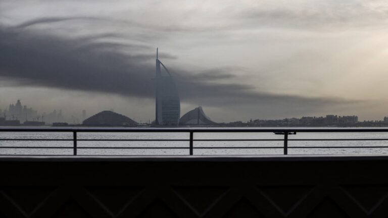 UK Intensifies Efforts to Lure Expats Back from UAE Amid Regional Instability