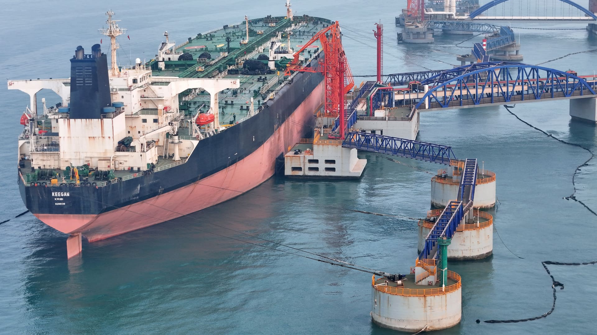 Oil prices resume gains after Iran accuses U.S. of breaching ceasefire deal