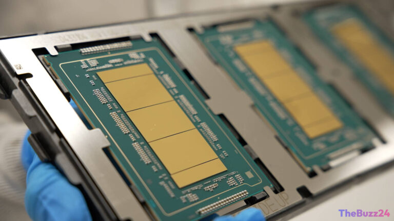 Semiconductor Rally Intensifies as Investors Ignore Valuation Concerns