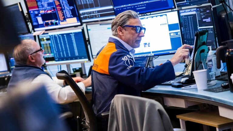 Why the stock industry is hitting records despite Iran war