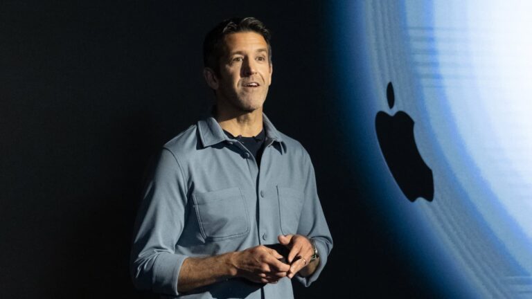 Apple Prepares for Historic Leadership Transition as John Ternus Named Next CEO