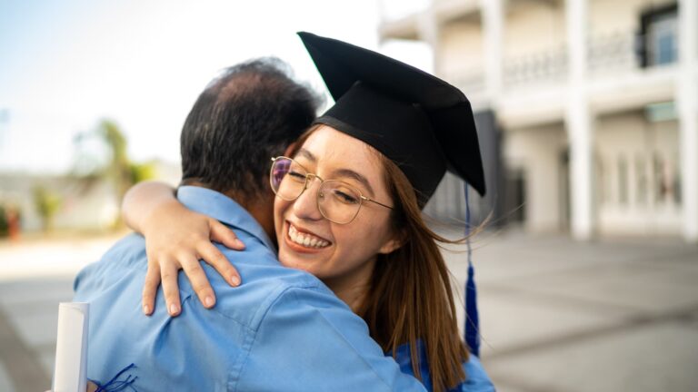 Recent grads are finding jobs faster despite a competitive job industry, says report