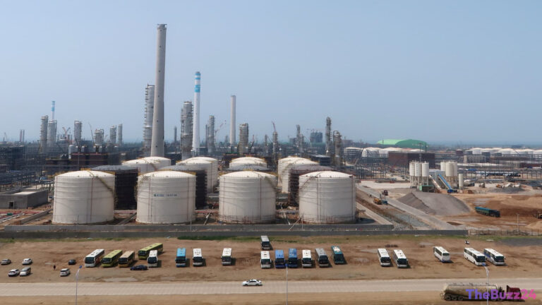U.S. Targets Chinese Refinery and Shadow Fleet in Escalating Iran Oil Sanctions