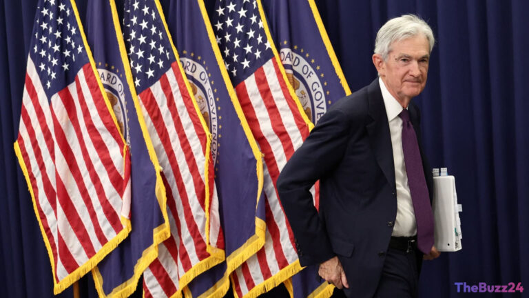 Jerome Powell to Remain on Fed Board Amid Incoming Leadership Transition