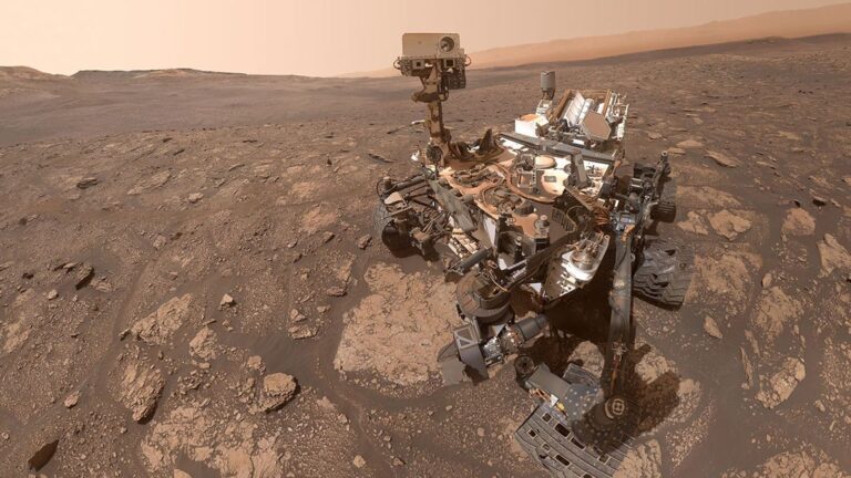 NASA’s Curiosity Finds Organic Molecules Never Seen Before on Mars