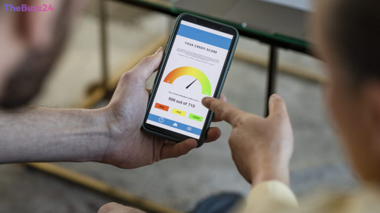 U.S. Credit Scores Experience Slight Decline Amid Regional Economic Shifts