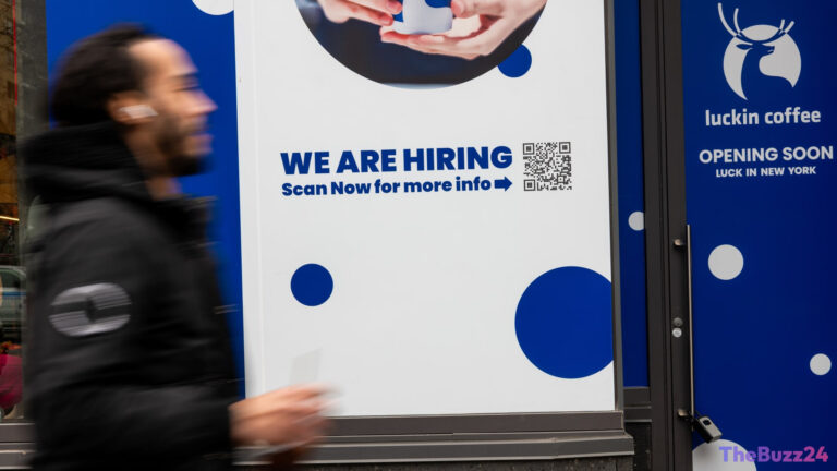 Signs of Recovery Emerge in U.S. Labor Market Despite Geopolitical Uncertainty