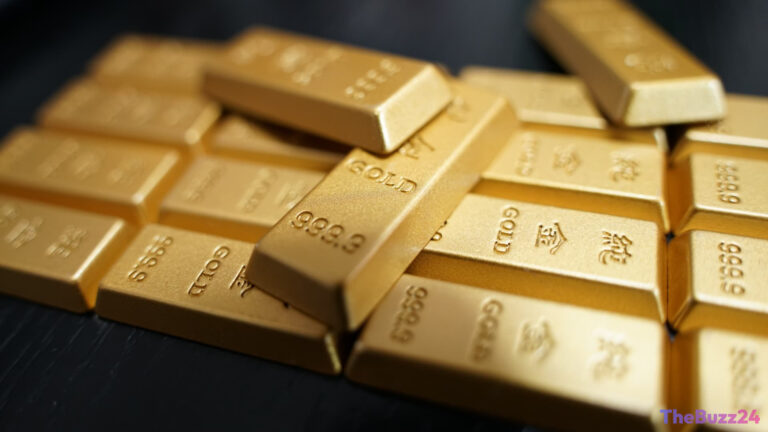 Gold and oil have been two of the hottest trades of the past one year. One of them has to break
