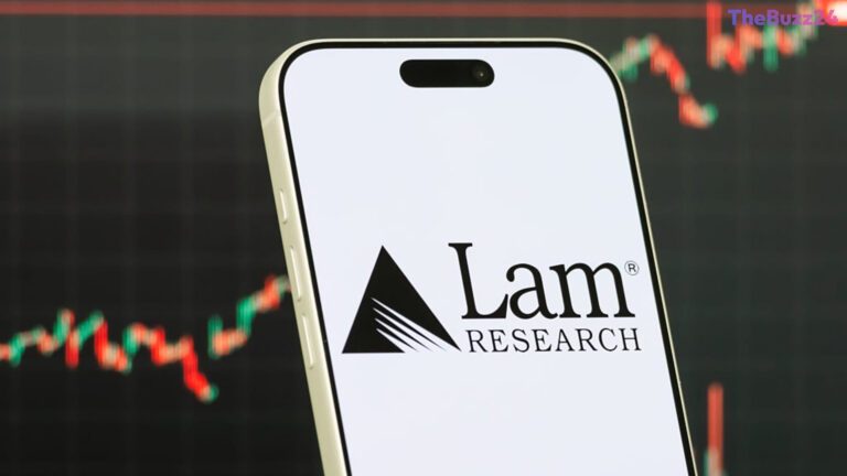 Wall Street Analysts Identify Three Key Stocks Poised for AI-Driven Growth