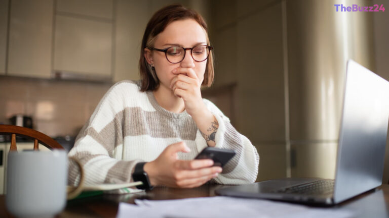 The Hidden Danger of ‘Doomjobbing’: Why Constant Scrolling Is Sabotaging Your Career Search