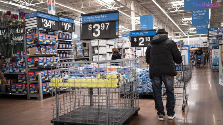 Major U.S. Corporations Defy Tariff Refund Threats to Protect Shareholder Interests