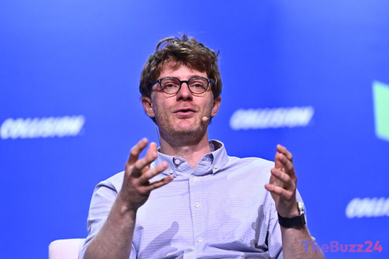 AI Pioneer Richard Socher Launches Recursive Superintelligence with $650 Million to Build Self-Evolving Systems
