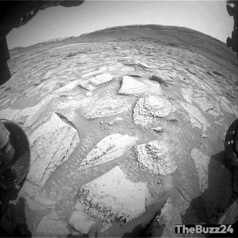 NASA’s Curiosity Rover Frees Its Drill From a Rock