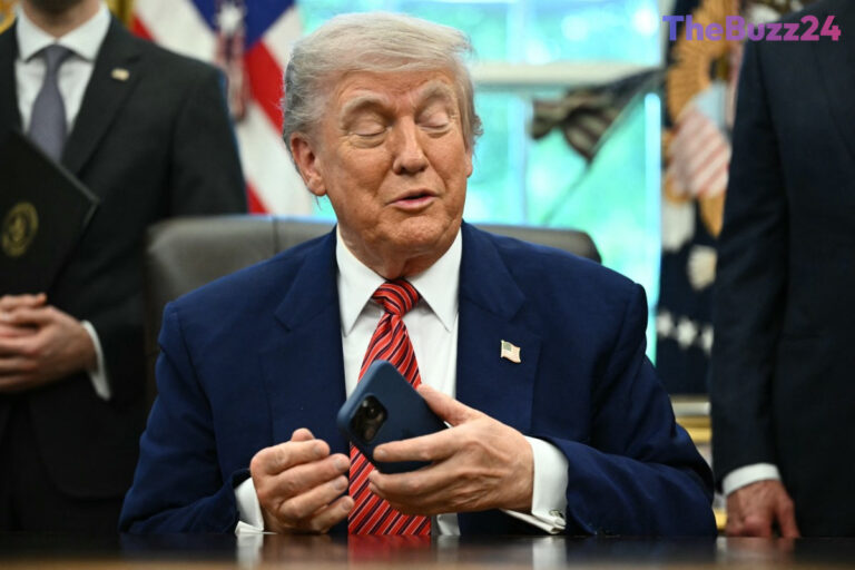 Trump Mobile Data Exposure Leaves Customer Information Publicly Accessible
