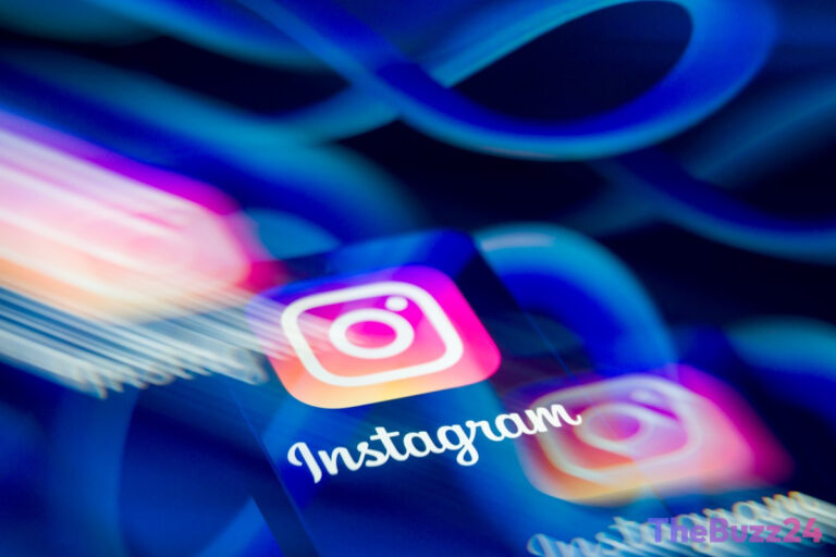 Instagram’s New ‘Instants’ Feature Triggers Privacy Panic Over Accidental Photo Sharing