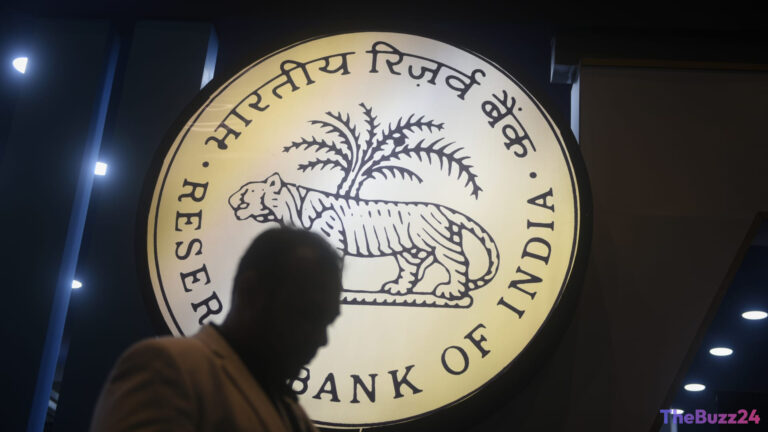 India’s Central Bank Weighs Surprise Rate Hike to Shield Rupee and Combat Inflation