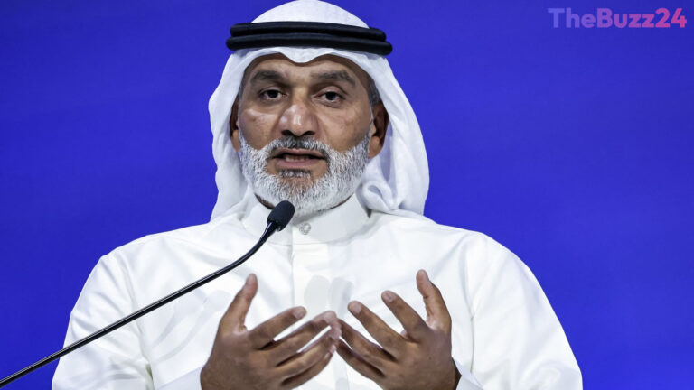 OPEC Secretary General Challenges IEA Oil Glut Forecast Amid Strait of Hormuz Developments