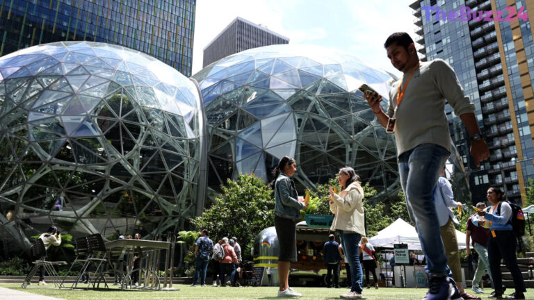 Amazon Engineers Face Internal Probe After Criticizing AI Data Center Expansion