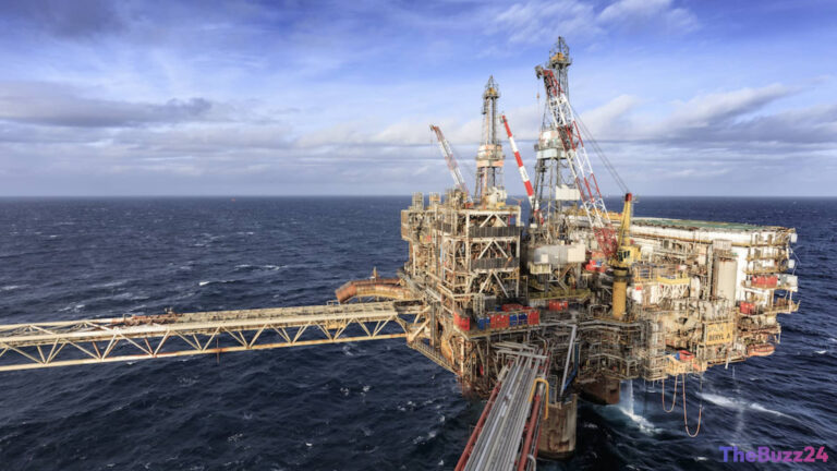 Crude Prices Surge as U.S. and Iran Exchange Strikes Amid Diplomatic Uncertainty