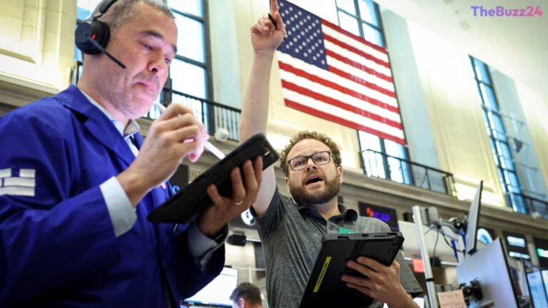 Software Sector Rebounds as Cybersecurity Stocks Lead Market Recovery