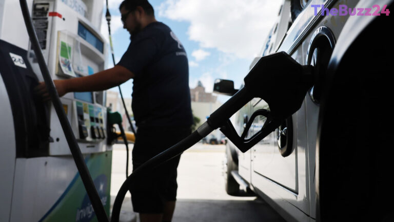 U.S. Gas Prices Dip Below $4 as Iran Deal Eases Global Oil Supply Fears