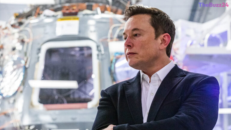 SpaceX IPO Strategy Defies Wall Street Norms with Fixed Pricing and Massive Retail Push