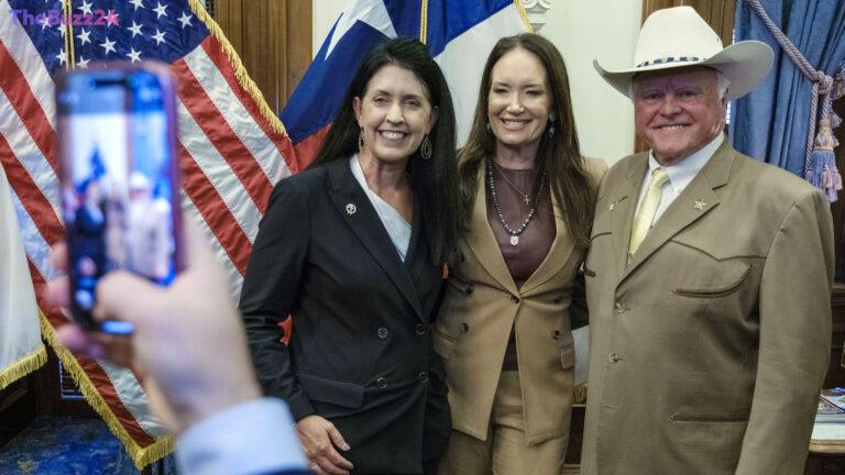USDA Secretary Blasts Texas Ag Chief Over Screwworm Response