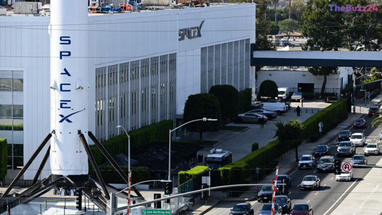 The SpaceX IPO Frenzy: Retail Investors Bet Big on Musk Despite Valuation Skepticism