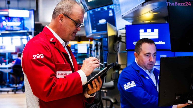 Market Volatility Persists as Tech Rally Stalls and IPO Anticipation Builds