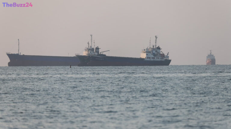 Trump Reveals Secret US Operation Facilitating Massive Oil Flow Through Strait of Hormuz