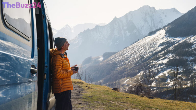 Unlock Summer Savings: Leverage Credit Cards for Last-Minute Travel Deals