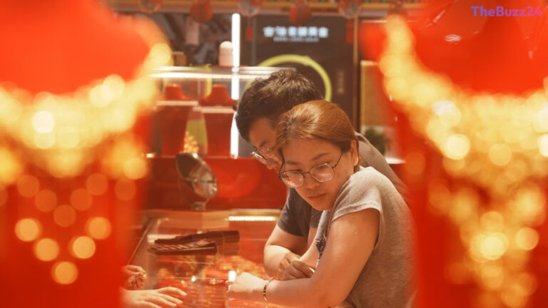China’s Wholesale Inflation Hits Four-Year High Amid Global Supply Disruptions and AI Demand