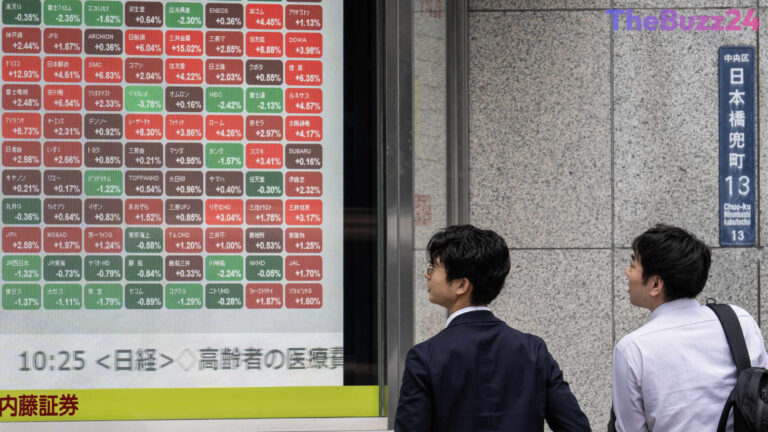 South Korean Markets Surge to Record Highs as Tech Giants Lead Regional Rally
