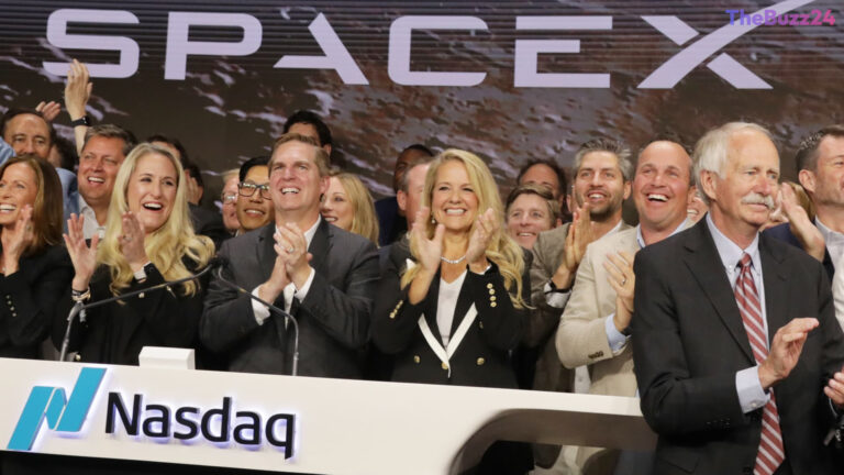 SpaceX Valuation Surges Past $2 Trillion in Historic Market Debut