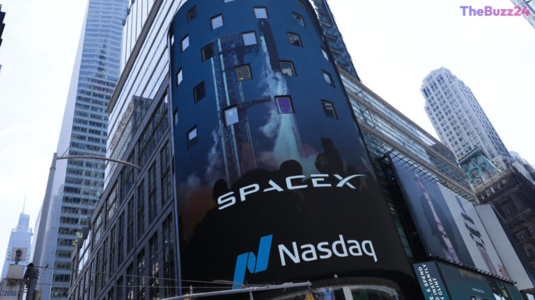 Is SpaceX a Buy? Evaluating the Long-Term Potential of the Space Giant