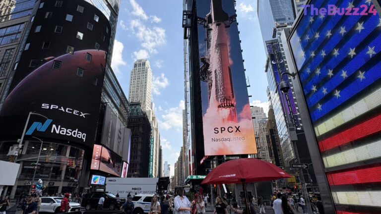 Technical Market Forces Drive SpaceX Stock Surge Following IPO
