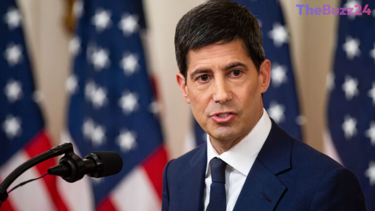 Fed Chair Kevin Warsh Signals Hawkish Shift in Debut Policy Meeting