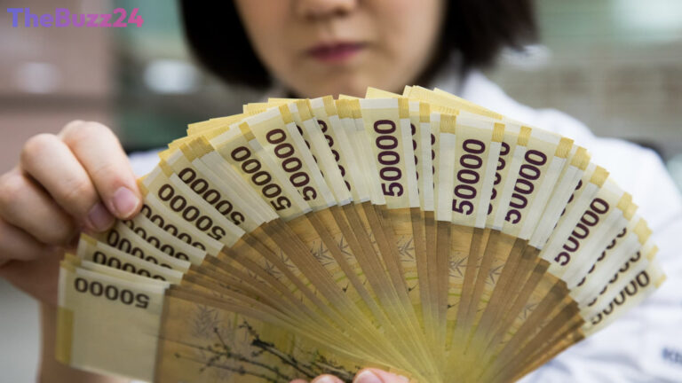 South Korea’s Chip Sector Bonuses Spark Inflation Concerns for Central Bank