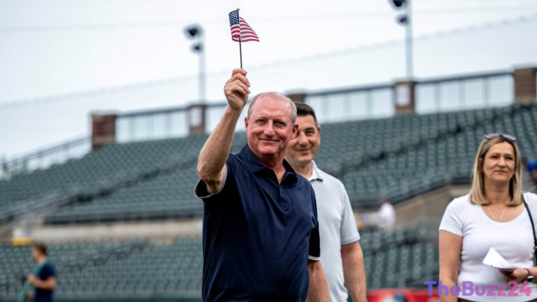 Berkshire Hathaway CEO Greg Abel Sworn In as U.S. Citizen Amid Growing Speculation Over Dow Jones Inclusion
