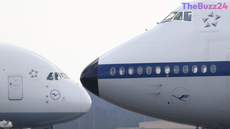 Aviation Giants Prioritize Current Deliveries Over Next-Gen Aircraft Development