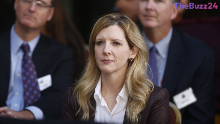 Former Goldman Sachs Legal Chief Testifies on Ties to Jeffrey Epstein