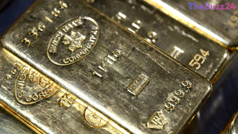 Gold Rebounds as Market Expectations for September Rate Hikes Soften