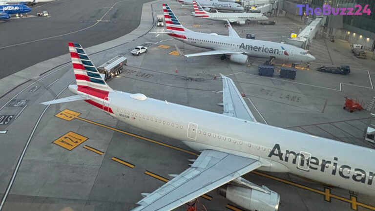 American Airlines Shares Slide 8% After Lowering 2026 Outlook Amid Rising Fuel Costs