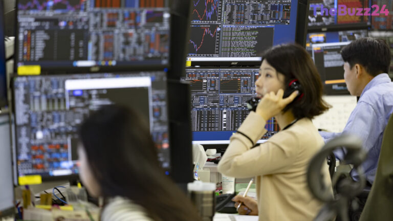 Growing AI Hardware Demand Tightens Link Between Wall Street and South Korean Markets