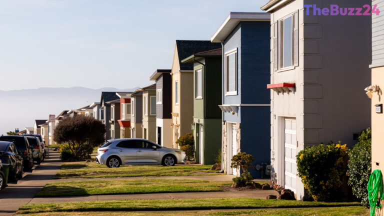 Homebuyers Shift Away from Adjustable-Rate Mortgages as Rate Gap Narrows