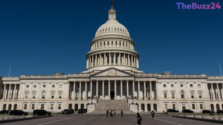 AI Industry Unleashes Political Spending Blitz to Shape Future Regulation