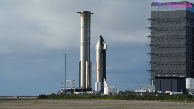 SpaceX Aborts Starship V3 Launch After Engine Glitch, Sending Shares Below IPO Price